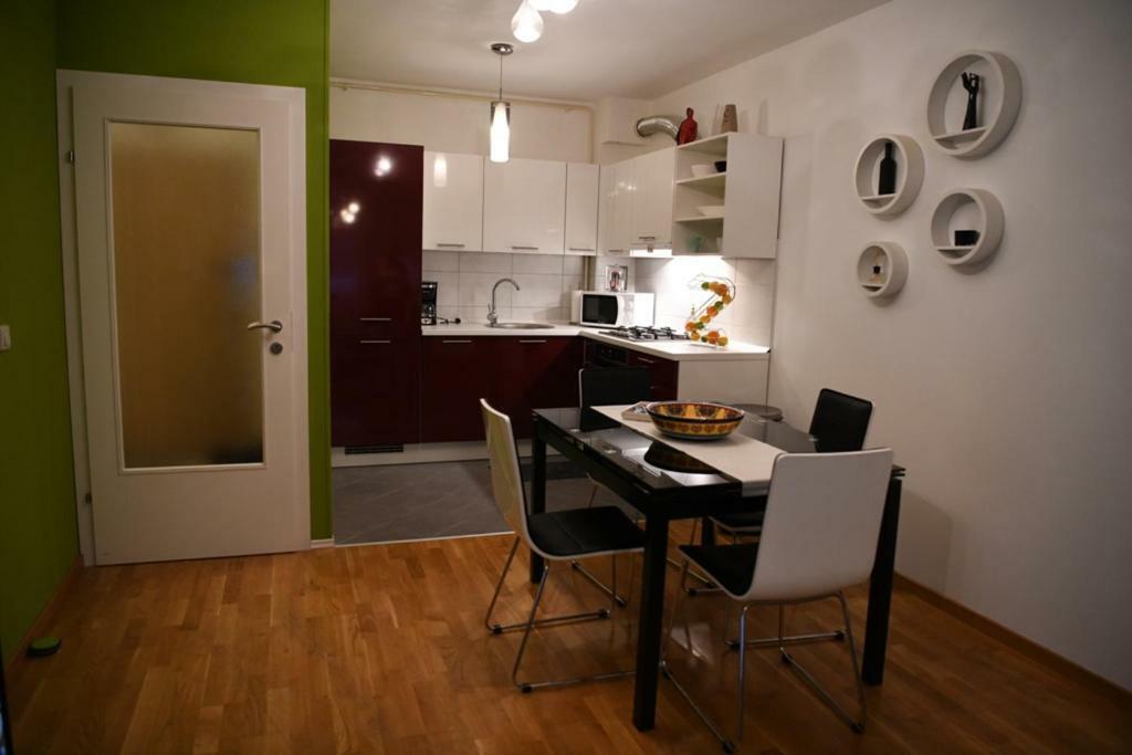 Apartment Oaza - Arena